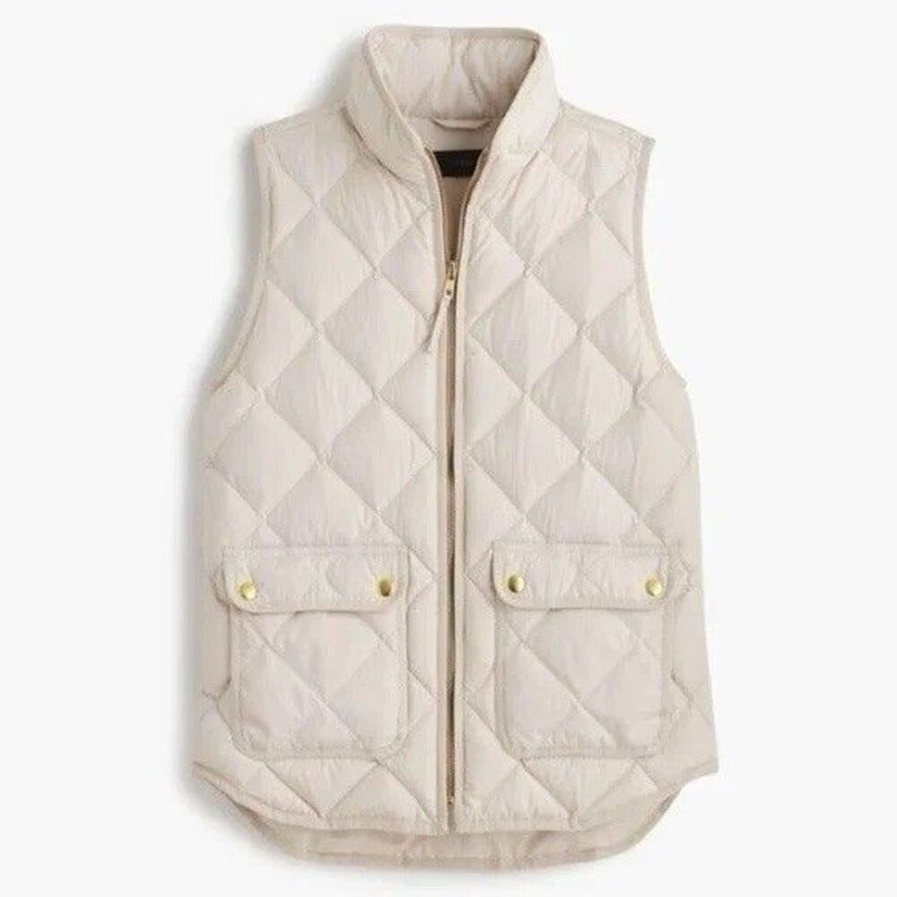 J Crew Excursion Down Quilted Puffer Vest‎ In Bisque Womens Size XS ( Cream)